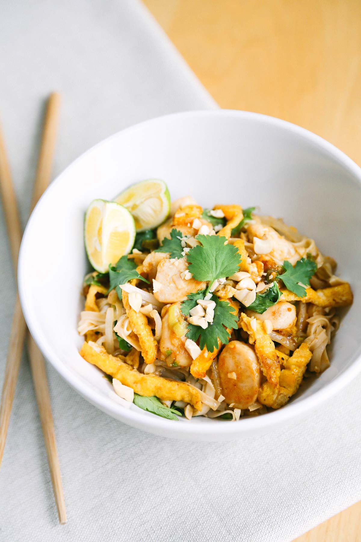 Keto pad thai recipe for low carb. Uses shirataki noodles with chicken.
