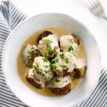 Swedish meatballs for keto and low carb. Easy recipe with allspice and gravy.